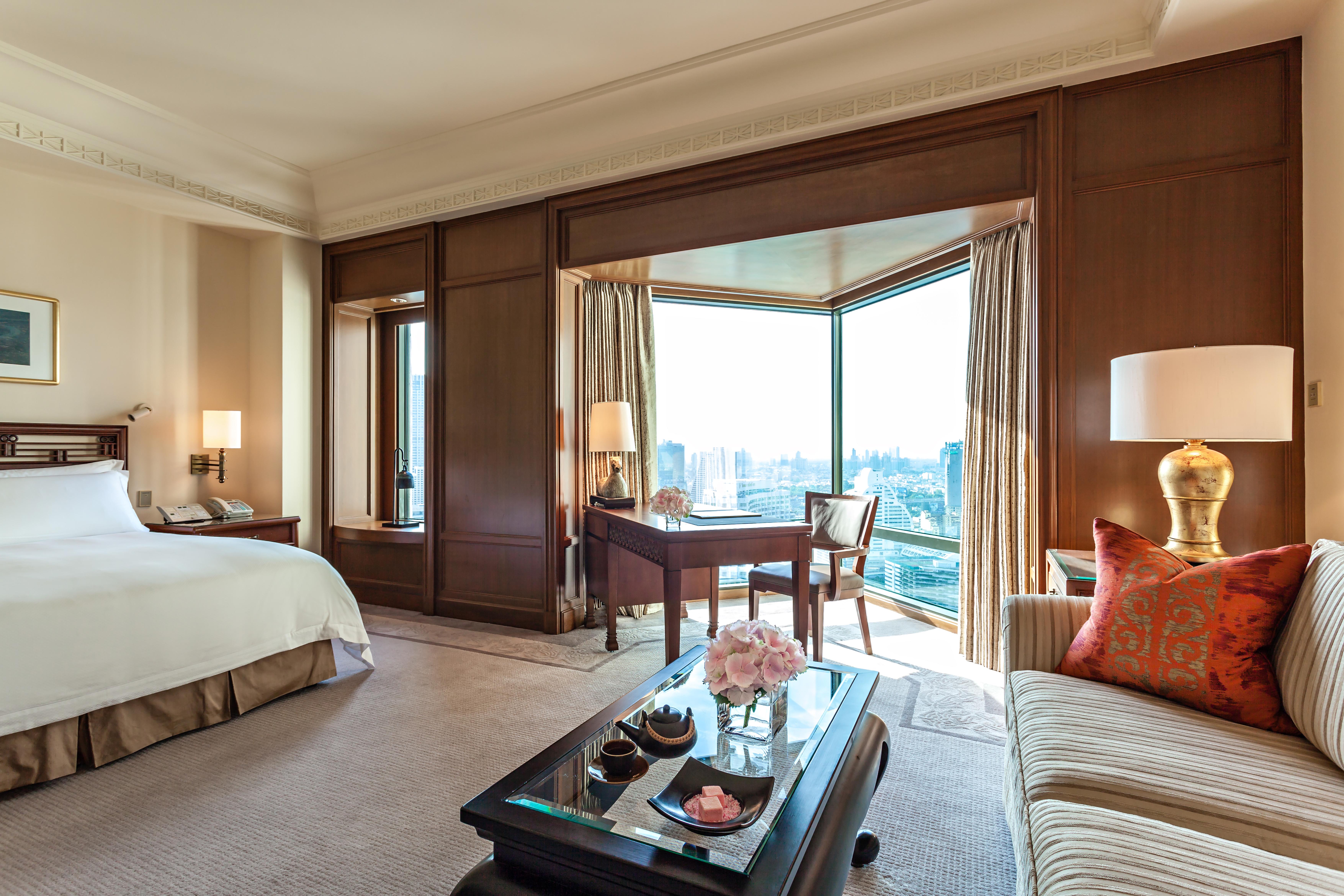 The Peninsula Bangkok Hotel Exterior foto A suite at the Mandarin Oriental, Beijing